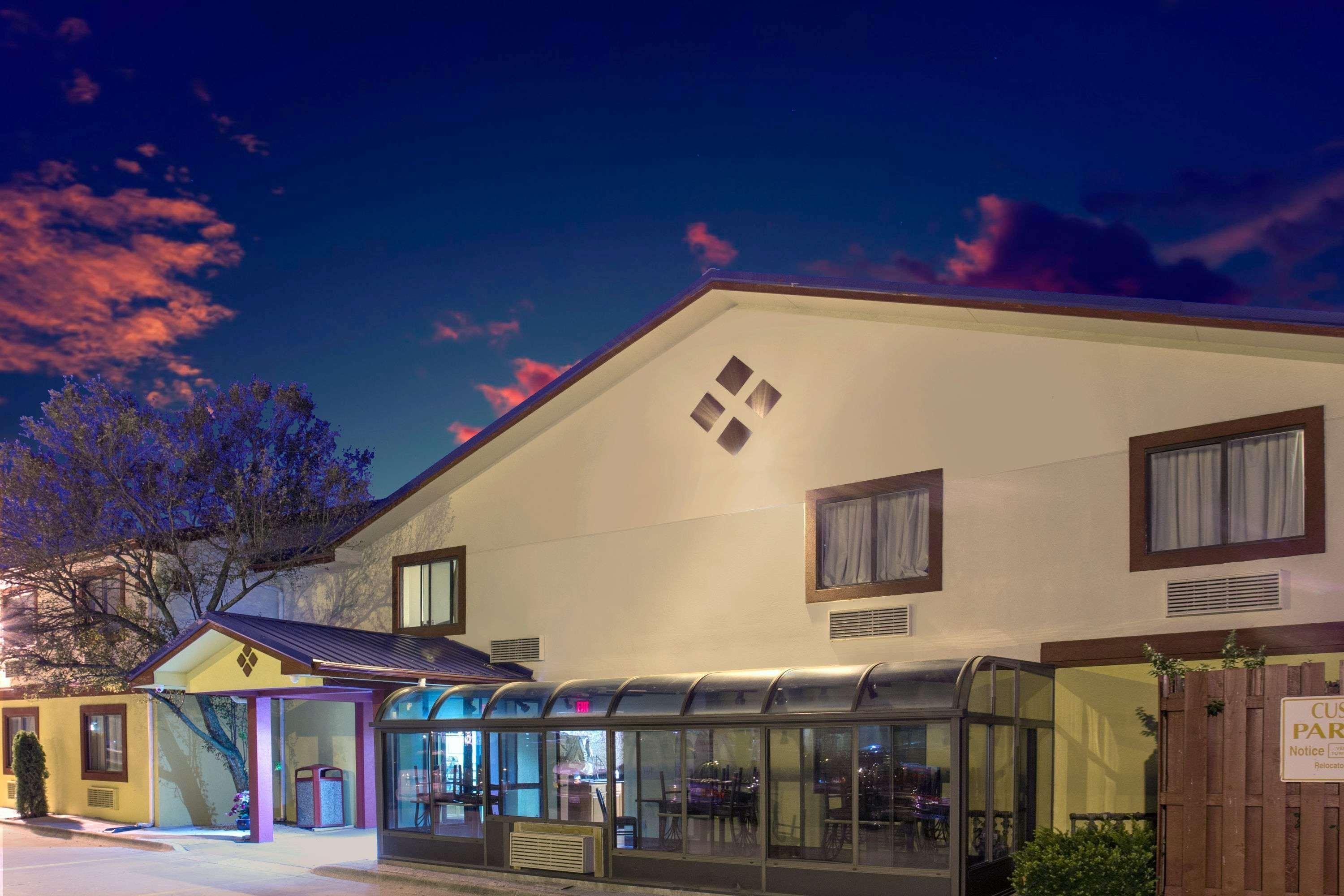 Motel Super 8 By Wyndham
