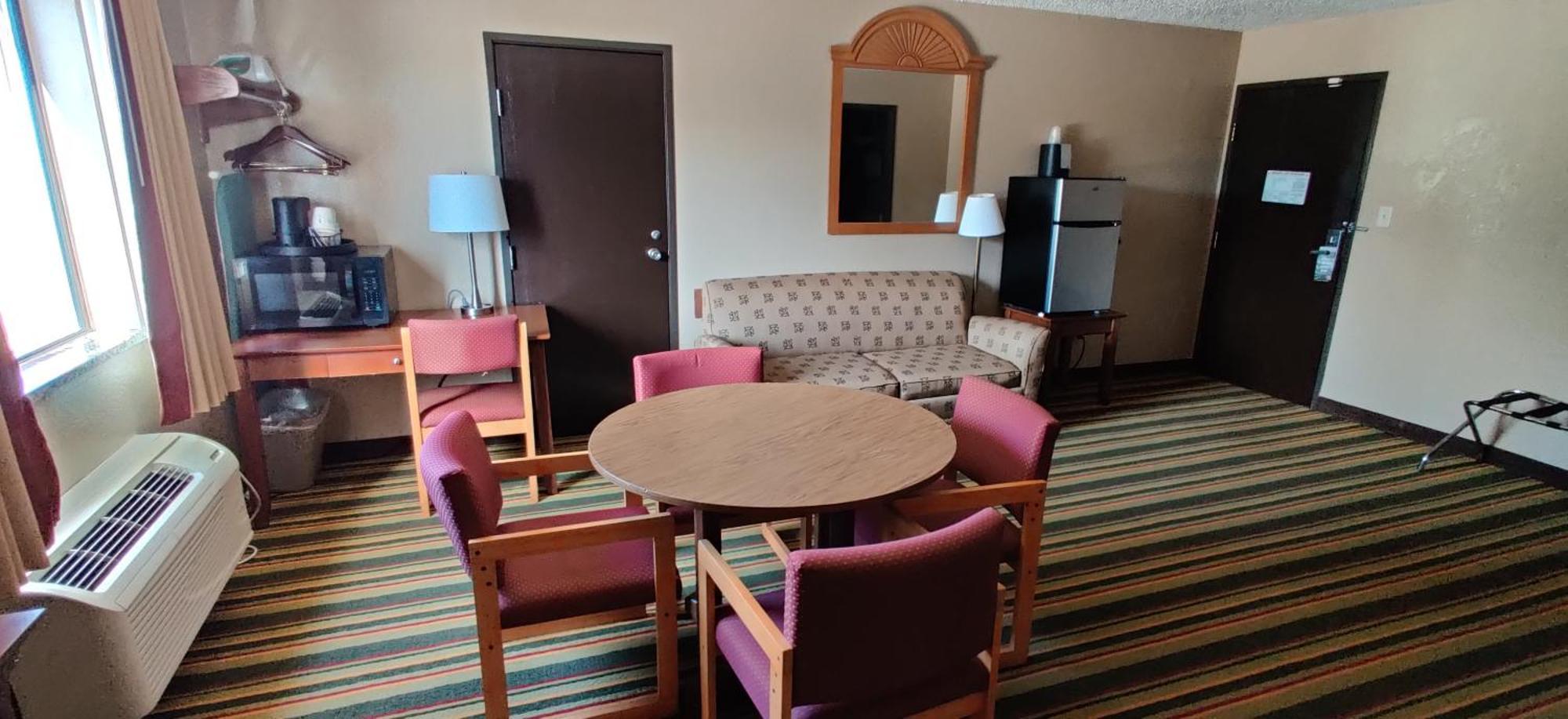 Motel Super 8 By Wyndham 2*