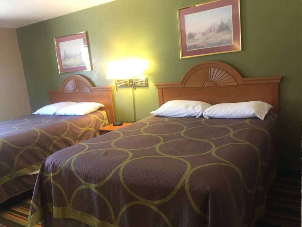 Motel Super 8 By Wyndham 2*